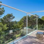 Villa Sky